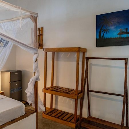 Mafia Island Bungalows Utende Ngoại thất bức ảnh
