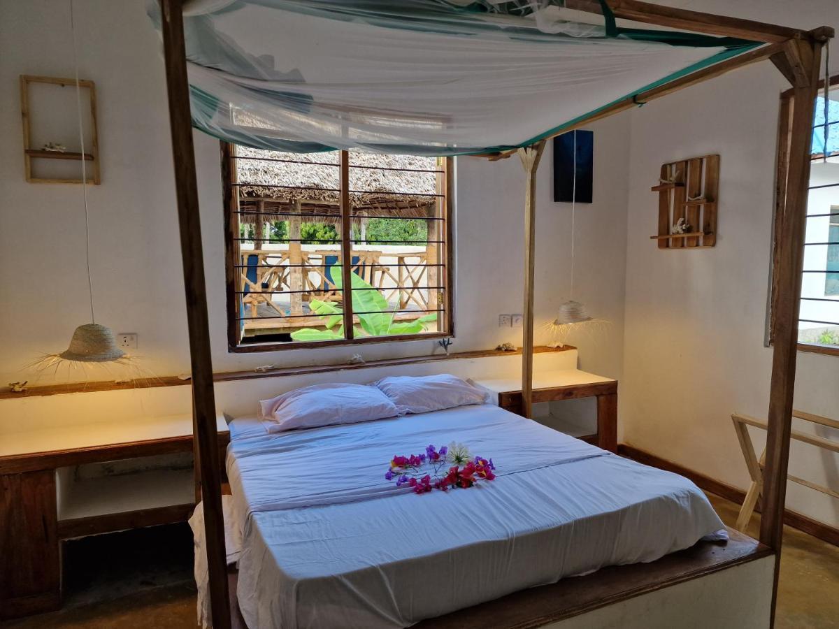 Mafia Island Bungalows Utende Ngoại thất bức ảnh