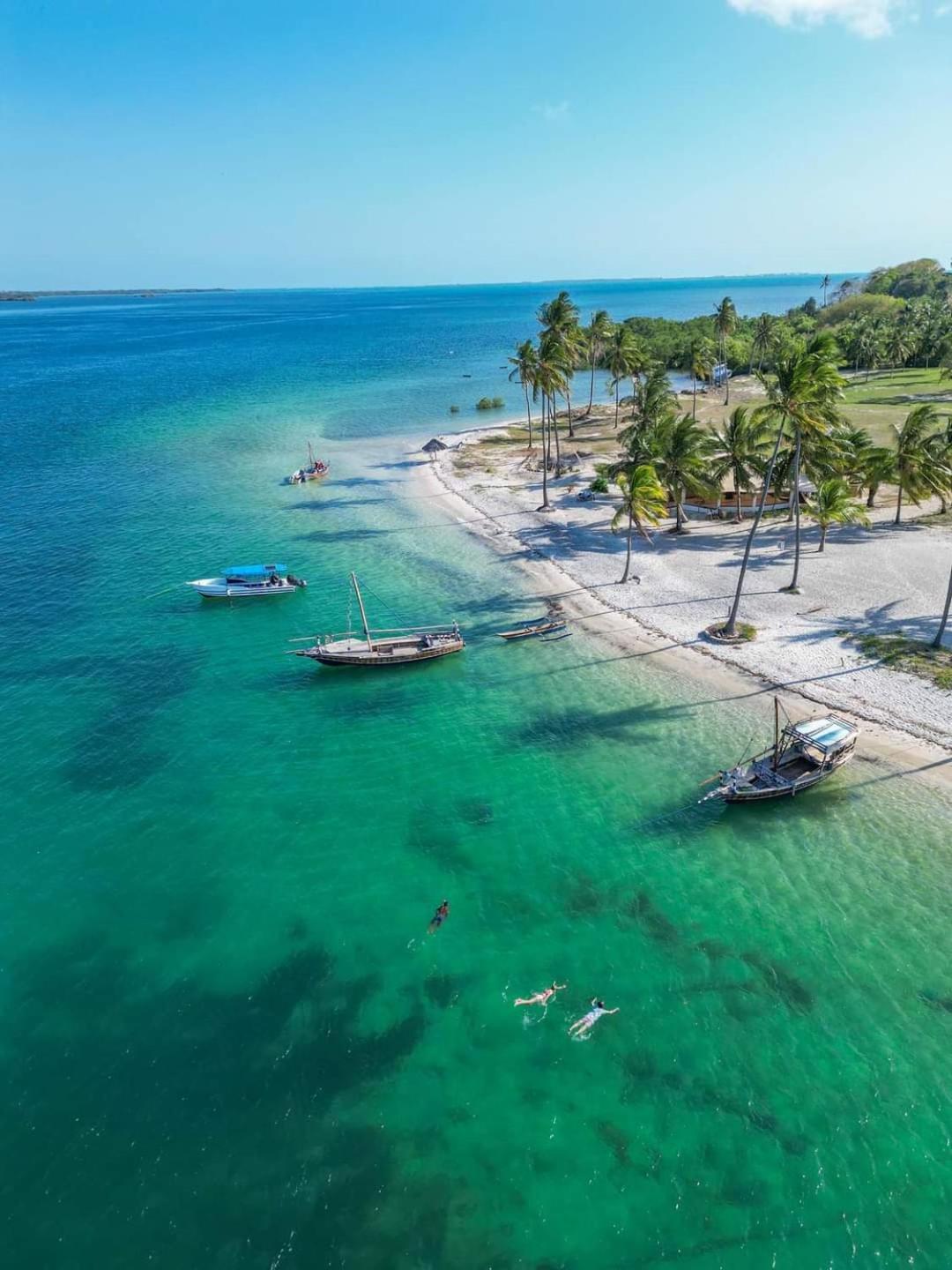 Mafia Island Bungalows Utende Ngoại thất bức ảnh